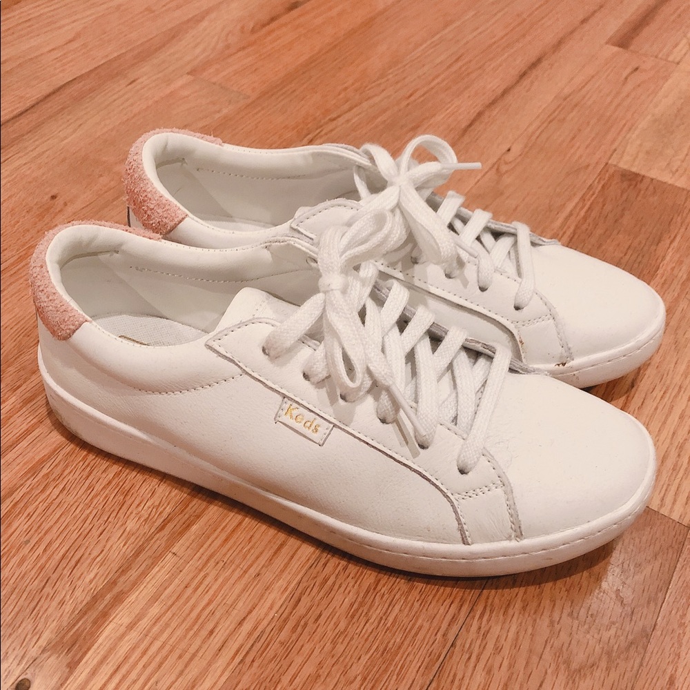 White Sneakers (Keds)